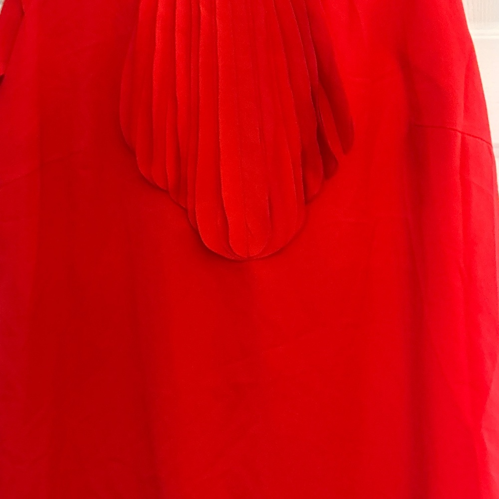 Red Sleeveless Top - Size 1X